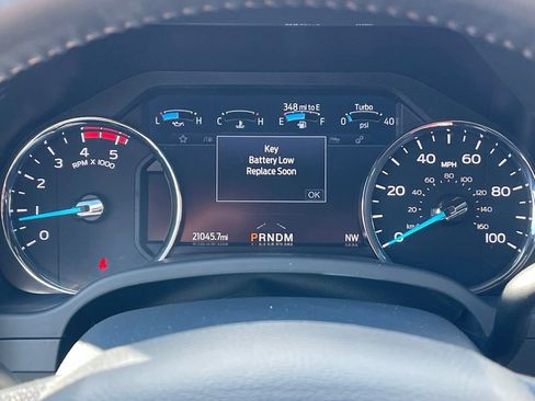 Used 2022 Ford F350 Platinum image 9