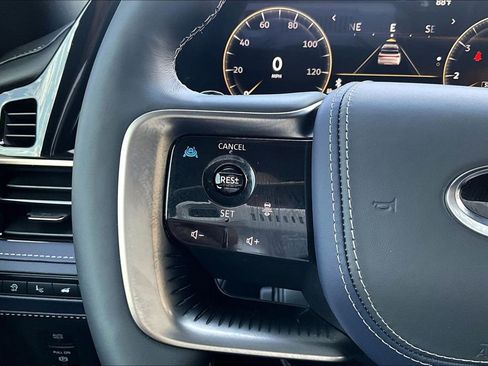 Certified 2026 INFINITI QX80 4WD w/ Sport Exterior Package image 26