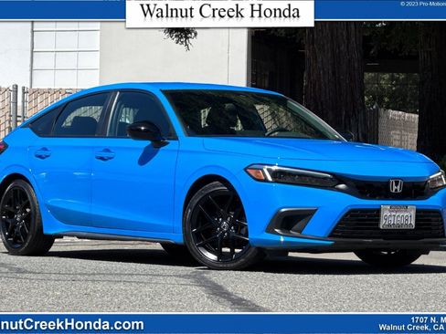 Used 2023 Honda Civic Sport image 1