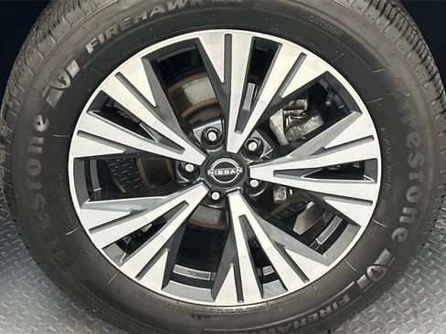 Certified 2023 Nissan Rogue SV w/ SV Premium Package image 21