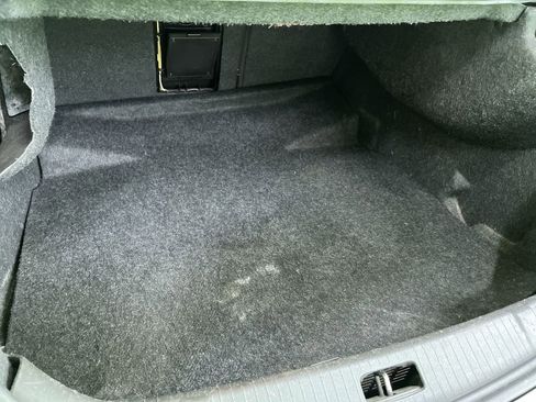 Used 2013 Buick LaCrosse FWD image 26