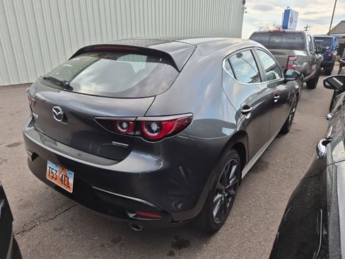 Used 2023 MAZDA MAZDA3 s image 4