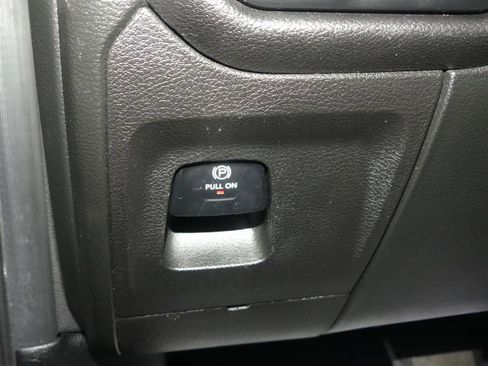 Used 2019 RAM 1500 Big Horn image 28