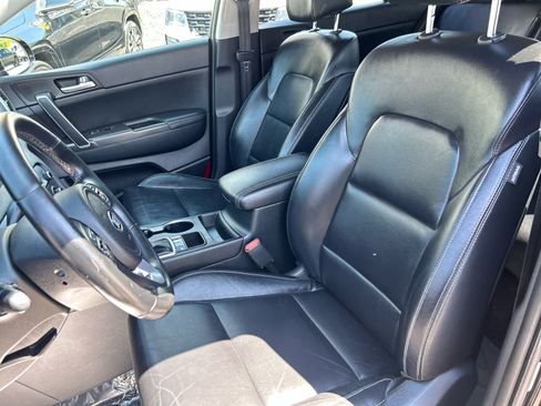 Used 2017 Kia Sportage EX w/ EX Premium Package AWD/4WD image 13