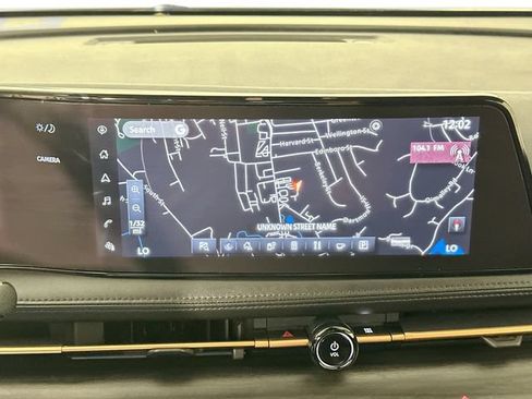 Used 2023 Nissan Ariya FWD image 11