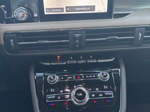 Used 2020 Lincoln Corsair FWD w/ Convenience Package image 18