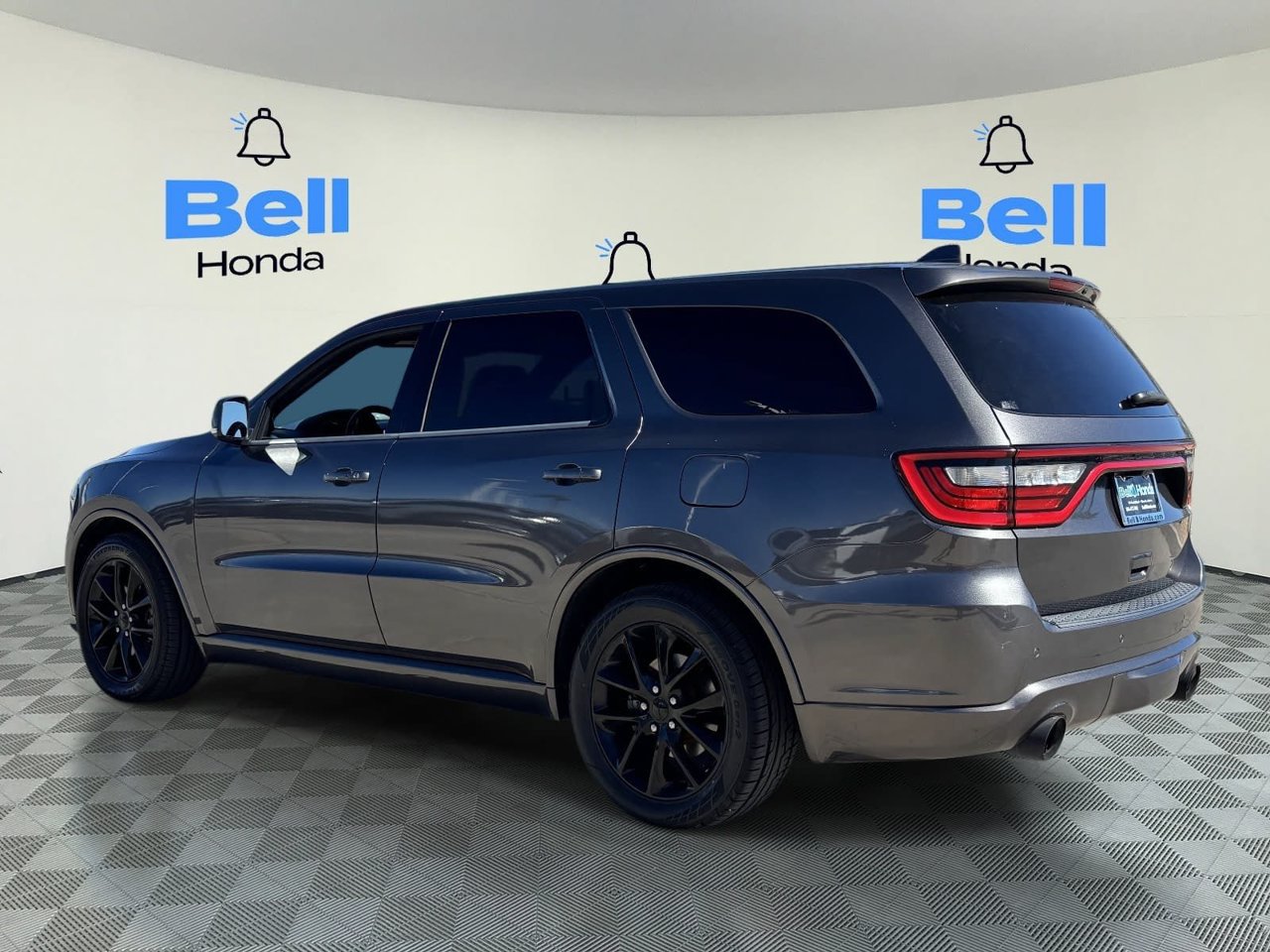 Used 2018 Dodge Durango R/T w/ Trailer Tow Group IV RWD image 3