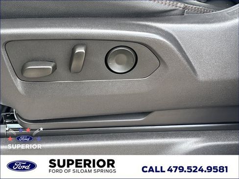Used 2024 GMC Sierra 2500 AT4 w/ AT4 Premium Plus Package AWD/4WD image 19
