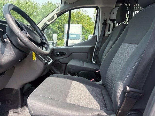 Used 2025 Ford Transit 250 Low Roof w/ Exterior Upgrade Package RWD image 27
