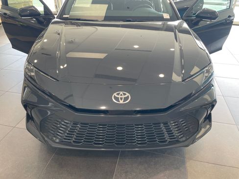 Used 2026 Toyota Camry XSE FWD image 23