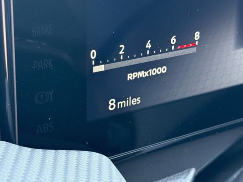 New 2025 Nissan Kicks SR image 24