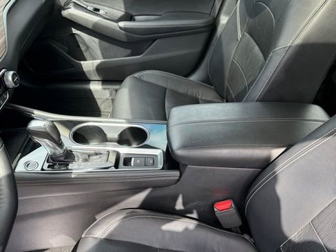 Used 2020 Nissan Altima 2.5 Platinum image 21