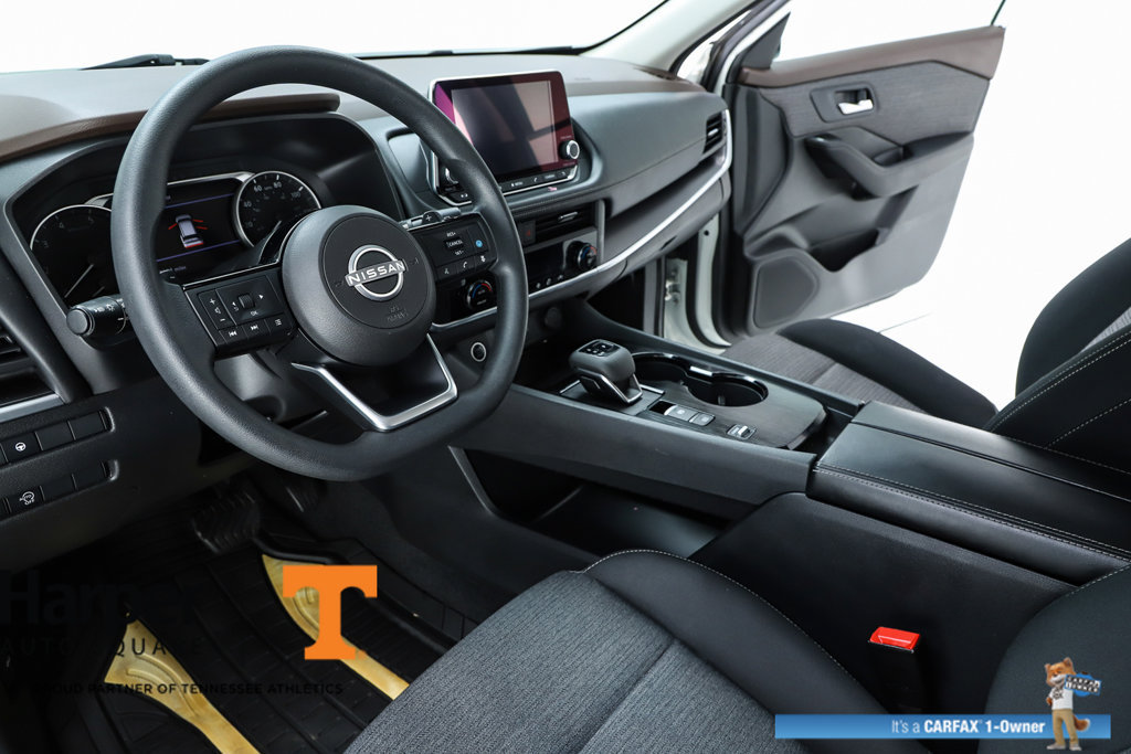 Used 2023 Nissan Rogue SV FWD image 19