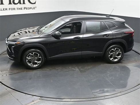 New 2026 Chevrolet Trax LT image 36