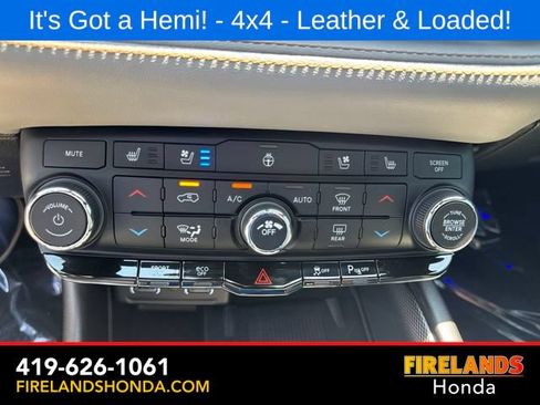 Used 2021 Dodge Durango R/T w/ Blacktop Package AWD/4WD image 29
