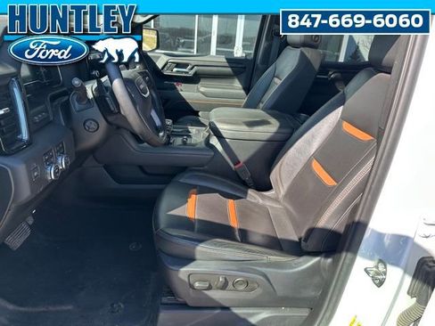 Used 2024 GMC Sierra 1500 AT4 w/ Technology Package image 14