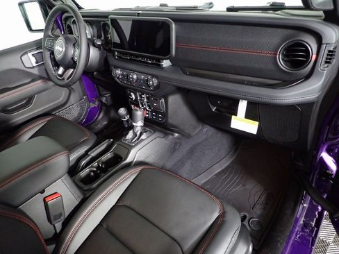 New 2026 Jeep Wrangler Unlimited Rubicon image 34