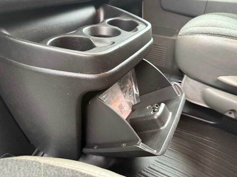 Used 2023 GMC Savana 2500 w/ Driver Convenience Package image 18