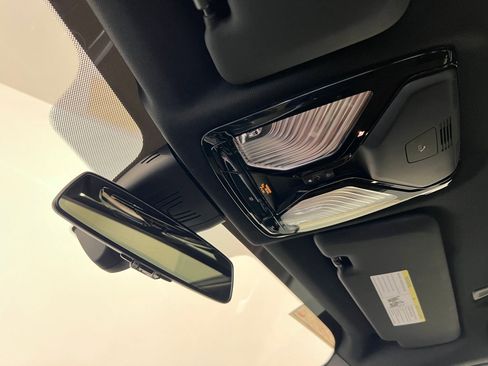 Certified 2023 BMW X5 xDrive40i w/ M Sport Package image 18