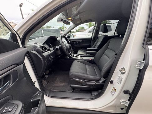 Used 2019 Honda Ridgeline Sport image 32