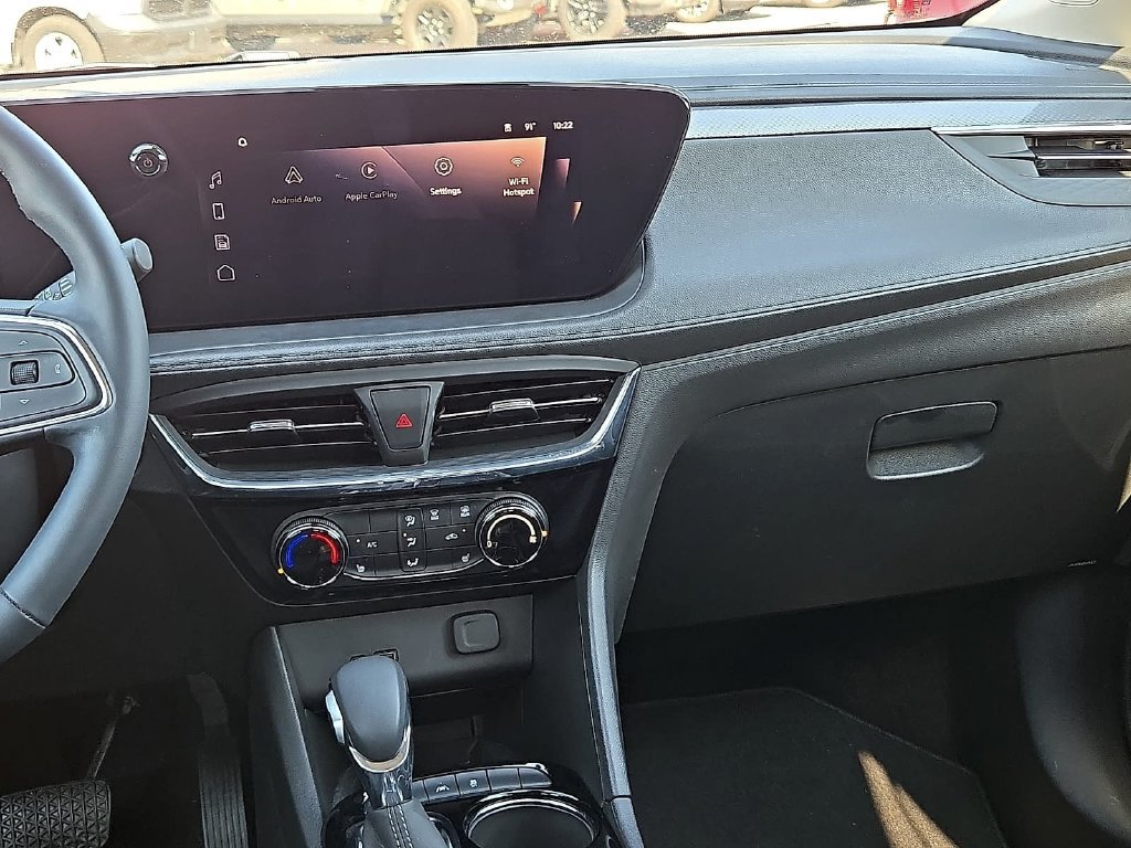 Used 2024 Buick Encore GX Sport Touring w/ Comfort Package FWD image 12