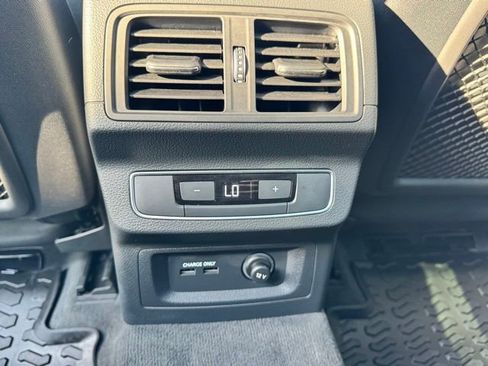 Certified 2023 Audi Q5 2.0T Premium Plus w/ Premium Plus Package AWD/4WD image 40