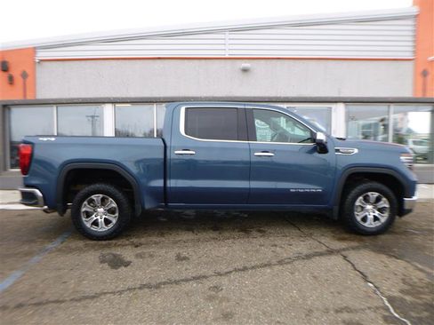 Used 2024 GMC Sierra 1500 SLT image 5