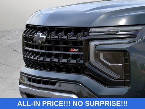 New 2026 Chevrolet Suburban Z71 w/ Z71 Off-Road Package AWD/4WD image 23