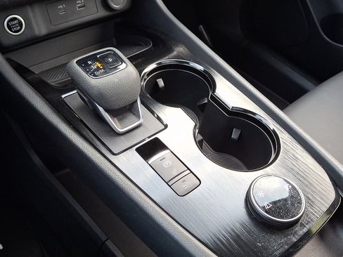 Certified 2023 Nissan Rogue SV w/ SV Premium B Package image 18