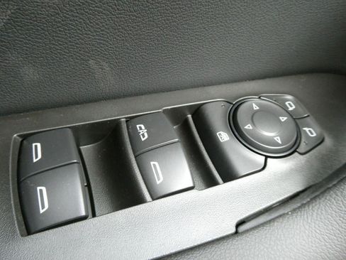 New 2026 Chevrolet Blazer LT AWD/4WD image 22