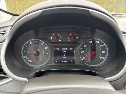 Used 2023 Chevrolet Malibu LT image 21