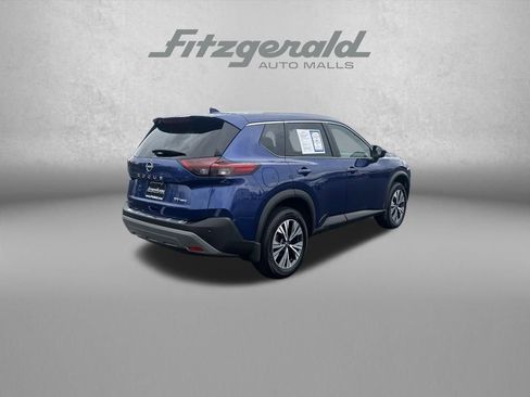 Used 2023 Nissan Rogue SV w/ SV Premium B Package image 7