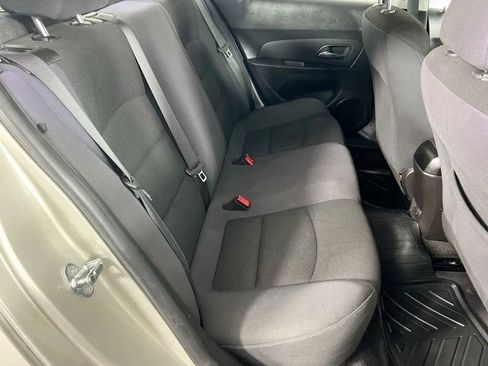 Used 2015 Chevrolet Cruze Eco w/ Enhanced Safety Package image 25