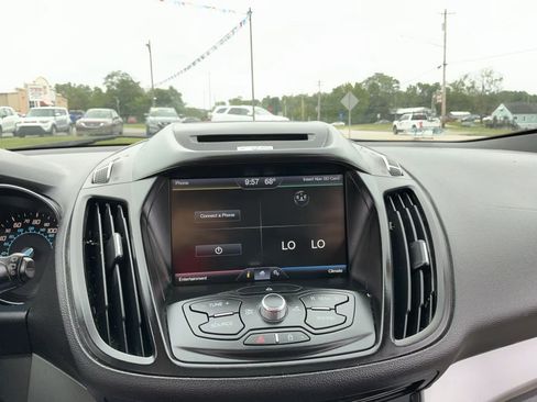 Used 2013 Ford Escape SE AWD/4WD image 12