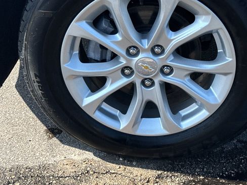 Used 2018 Chevrolet Equinox LT AWD/4WD image 9