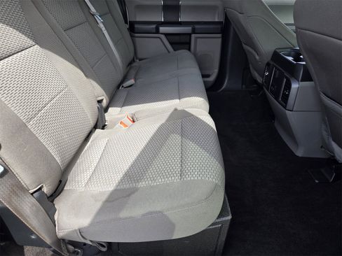 Used 2020 Ford F150 XLT image 29