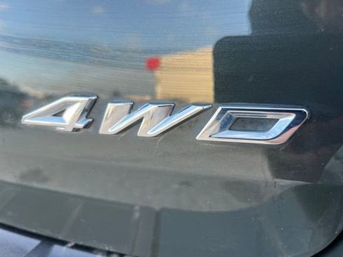 Used 2022 Ford Explorer XLT w/ Equipment Group 202A AWD/4WD image 29