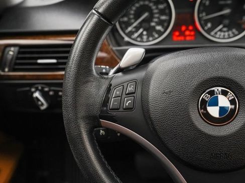 Used 2010 BMW 328i Sedan RWD image 22