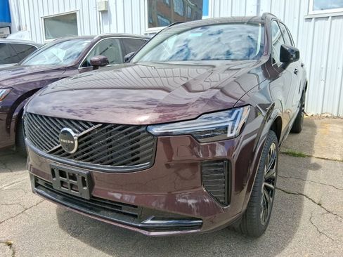 New 2026 Volvo XC90 B6 Ultra w/ Protection Package Premier AWD/4WD image 3