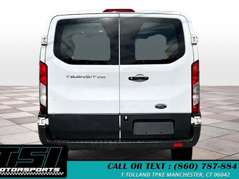 Used 2018 Ford Transit 250 130 Low Roof w/ Exterior Upgrade Package image 4