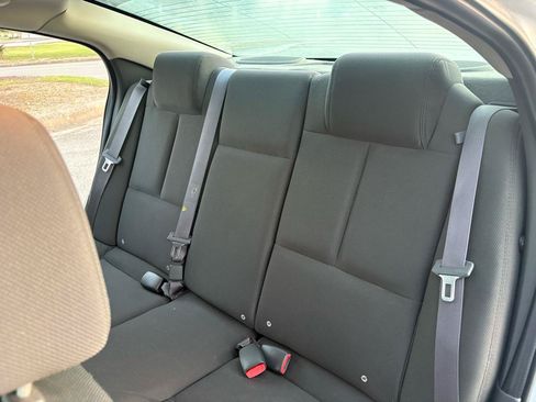 Used 2004 Pontiac Grand Prix GT2 FWD image 19