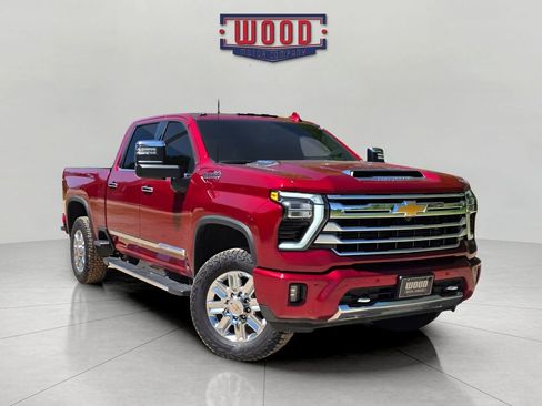 Used 2024 Chevrolet Silverado 2500 High Country w/ High Country Premium Package AWD/4WD image 1