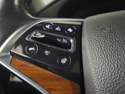 Used 2016 Cadillac Escalade Luxury AWD/4WD image 20