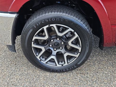 Used 2025 RAM 1500 Laramie image 7