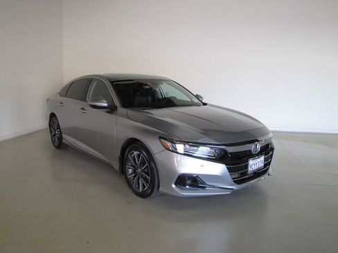 Certified 2022 Honda Accord EX-L image 3