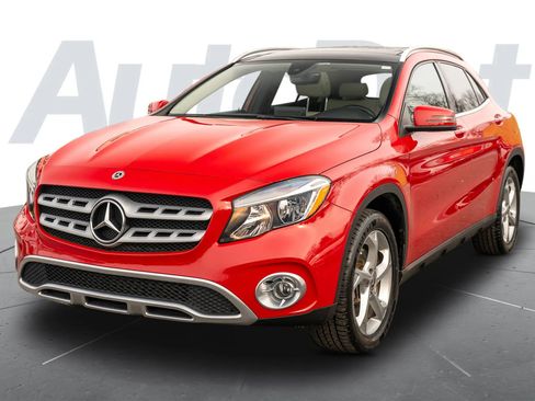 Used 2018 Mercedes-Benz GLA 250 4MATIC image 5