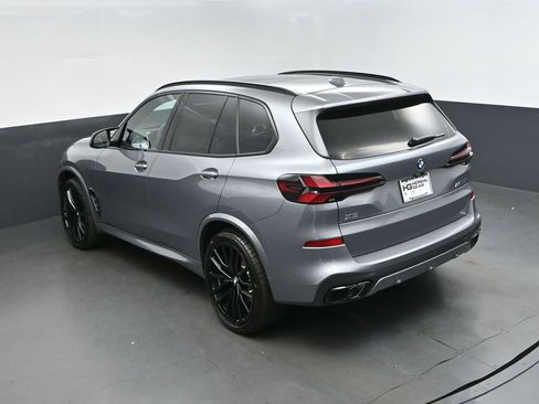 New 2026 BMW X5 M60i image 34