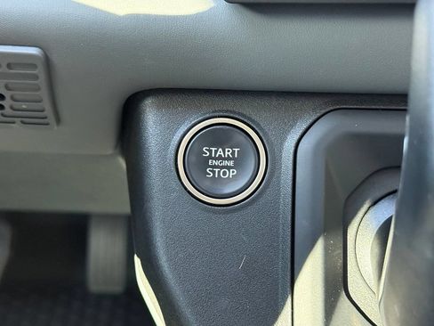 Certified 2024 Land Rover Defender 110 X-Dynamic SE AWD/4WD image 22