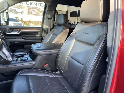 Used 2024 GMC Sierra 2500 Denali w/ Denali Reserve Package image 20