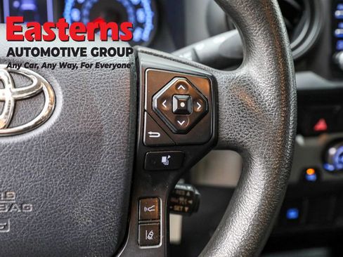 Used 2020 Toyota Tacoma SR image 16